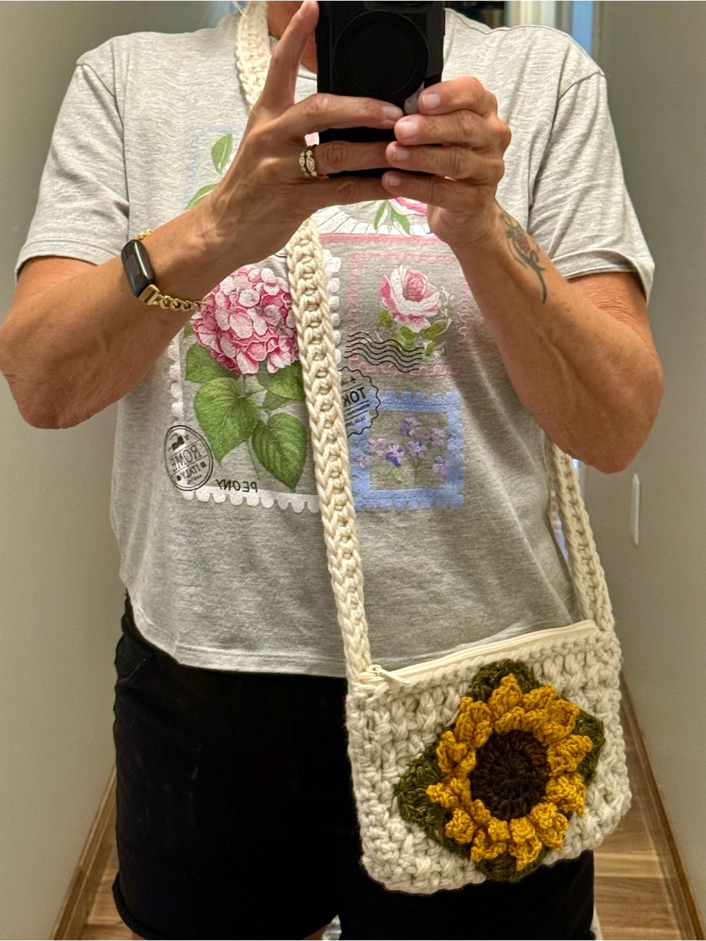 Handmade Sunflower Crochet Crossbody Bags All 3 for one price! - Picture 11 of 16